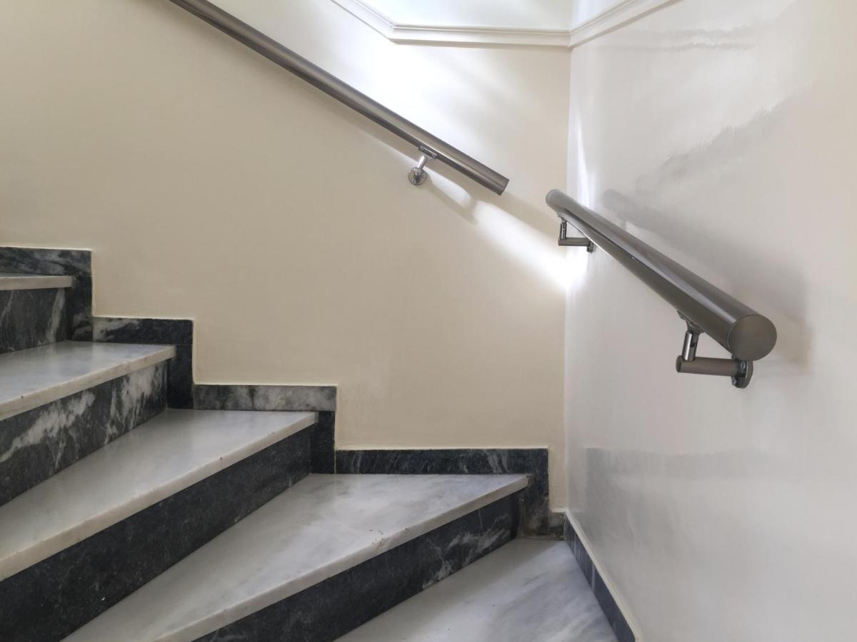 Alexandris Hotel Spétses Buitenkant foto